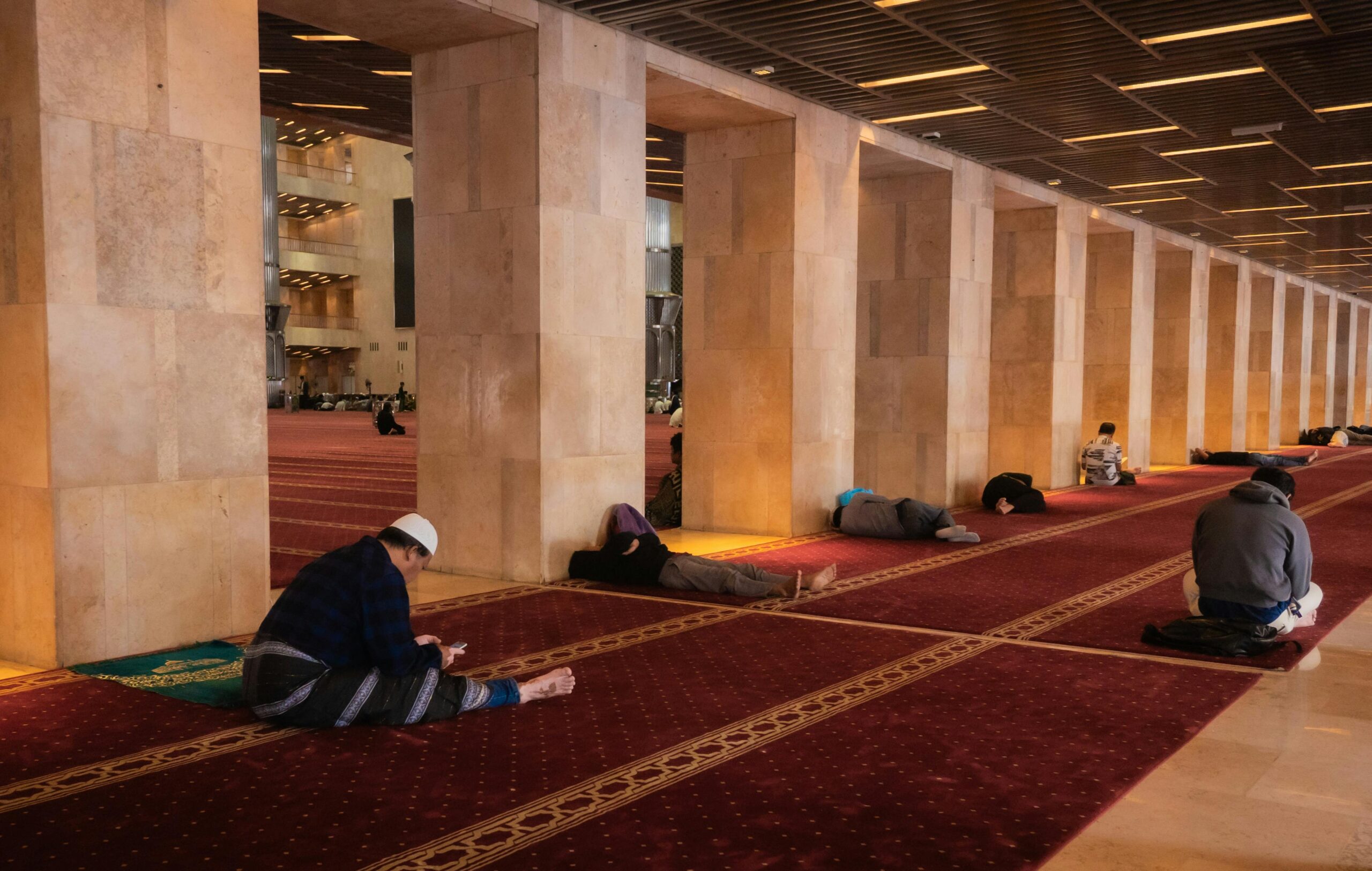 مواقيت الصلاة وتنظيم اليوم
